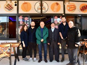 Başkan Oral: "El Ele Vererek Zor Günleri Aşacağız"