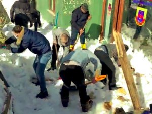 Saklıkent’teki Çatı Çöktü: 8 Yaralı