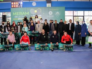 Meram 3. Kort Tenis Kış Turnuvası’nda Şampiyonlar Belli Oldu