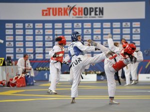 Antalya’da Uluslararası Taekwondo Heyecanı