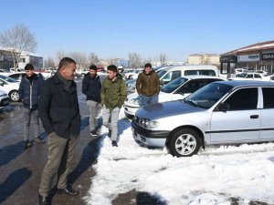 Galericiler Satış Olmadığından Vatandaş Düşmeyen Fiyatlardan Yakınıyor
