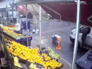 Sultangazi’de Telefon Hırsızlığı Kamerada