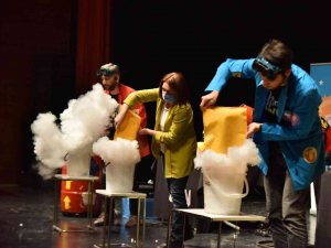 Bilim Şenliğine Katılan Çocuklar Hem Eğlendi Hem Öğrendi