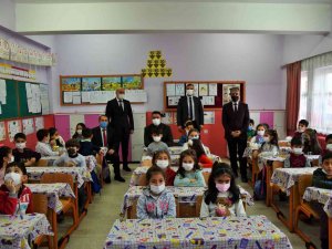 Yarıyıl Tatili Sona Erdi: Kırıkkale’de Binlerce Öğrenci Okula Döndü