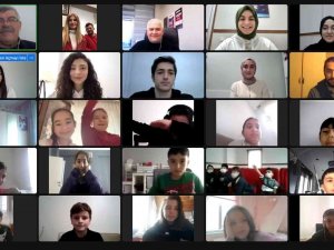 Başiskele Çocuk Üniversitesi Öğrencileri, Siber Güvenlik Seminerine Katıldı