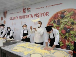 Btso Mutfak Akademi İle Hayâllerinin Peşinde Koşuyorlar