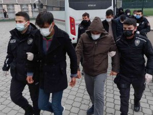 Samsun’da Deaş’tan 9 Kişi Sınır Dışı, 3 Kişinin Sorgusu Sürüyor