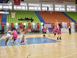 Elazığ Basketbol Kulübü, 10’da 10’la Tamamladı