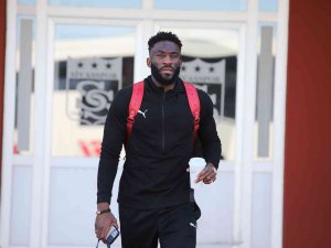 Sivasspor Kafilesi Bandırma’ya Gitti
