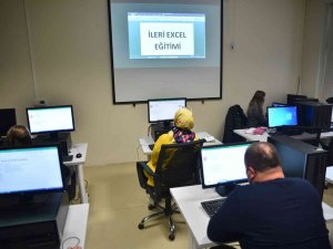 Büyükşehir Eğitimde Hız Kesmiyor