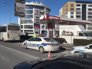 Zincirleme Kazada 4 Kişi Yaralandı