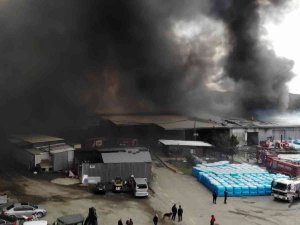 Kemerburgaz’da Su Dolum Tesisinde Yangın