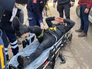 Bıçaklanan Genç Yarasını Unutup, “Çekmek Yasak” Dedi