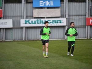 Bursaspor’da Samsunspor Maçı Hazırlıkları Başladı - Massimo Bruno Ve Elton Acolatse Çalışmalara Katılmadı