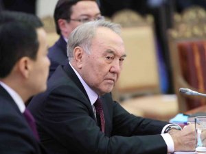 Kazakistan’da Nursultan Nazarbayev’in Siyasi Yetkileri İptal Edildi