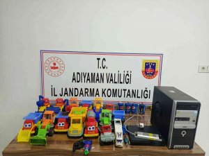 Yaşları Küçük 5 Çocuk Marketten Hırsızlık Yaptı