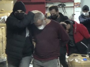 İ̇stanbul’da Nefes Kesen Sahte Alkol Operasyonu: Polis Koçbaşıyla Kırıp Suçüstü Yakaladı
