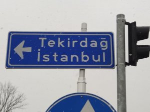 Kar, Tekirdağ’a Giriş Yaptı, İ̇stanbul’a Doğru İlerliyor