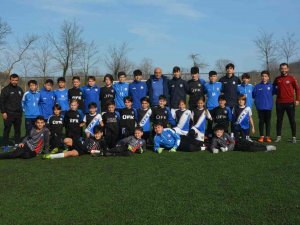 Ordulu Beden Eğitimi Öğretmeni, Açtığı Kulüpte Geleceğin Sporcularını Yetiştiriyor