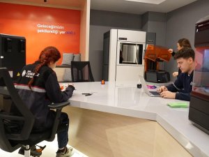 Bursa’da Katmanlı Üretim Eğitim Ve Deneyim Merkezi Faaliyete Geçti