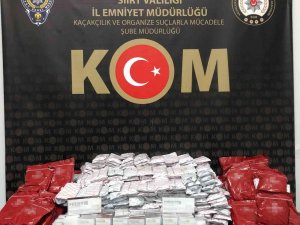 Siirt’te Gümrük Kaçağı Tütün Ele Geçirildi