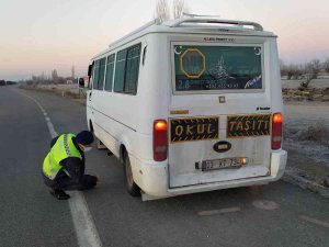 Jandarma Ekipleri Okul Servis Araçlarına Yönelik Denetim Yaptı