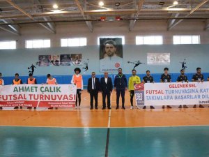 Hizan’da Ahmet Çalık Anısına Futsal Turnuvası