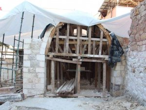 Siirt’te Ateşe Verilen 130 Yıllık Camide Restorasyon Çalışması Başladı