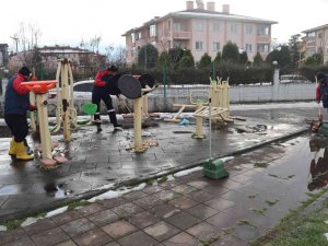 Parklar Çocuklara Hazırlanıyor