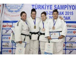 Trabzon Judo Takımı Zonguldak’tan 4 Madalya İle Döndü