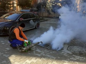 Kilis’te İlaçlama Çalışmaları Devam Ediyor