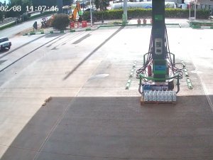 Acemi Driftçi Kapı Açılınca Araçtan Dışarı Uçtu