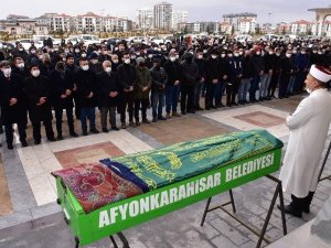 Trafik Kazası Sonrası Yaralanan Genç Kız Yaşam Savaşını Kaybetti