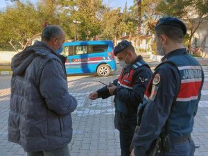 Jandarma’nın ‘Huzur Ve Güven’ Uygulamasında 20 Şahıs Yakalandı