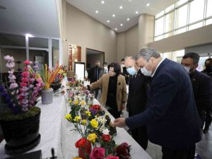 Manisa’da Porselen Sanatla Can Buldu