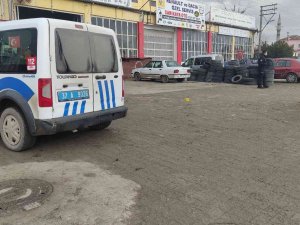 Kavga Ettiği Şahsın Dükkanına Kurşun Yağdırdı