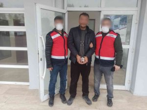 Eşini Ağır Yaralayan Koca Yakalandı