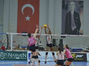 Sultanlar Ligi: Bolu Belediyespor: 1 - Vakıfbank: 3