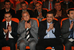 Ak Parti Merkez'de Toplandı