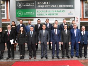 Vali Yavuz’dan Gençlik Ve Spor İ̇l Müdürlüğü’ne Ziyaret