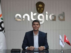 Antgi̇ad Ve Konyaaltı Belediyesi İş Birliği İle Tiyatro Oyunu