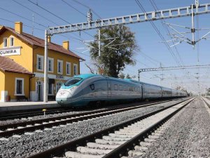 Karaman İle İ̇stanbul Ve Ankara Arasında Yht İle Bir Ayda 110 Bin Yolcu Seyahat Etti