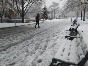 Konya’da Kar Yağışı Yeniden Başladı