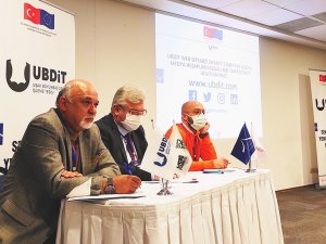 Uşak Büyükbaş Deri İ̇şleme Projesinde 2. Farkındalık Toplantısı Yapıldı