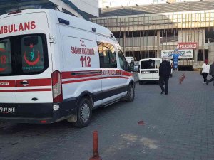 Kendisini Silahla Vuran Şahıs Hastaneye Kaldırıldı