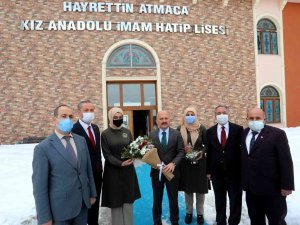 Ağrı’da 650 Bin Kitap Kütüphanelerle Buluştu