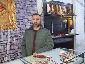 Hatay’da 200 Bin Liralık Tespih Ve Gümüş Yüzük Hırsızlığı