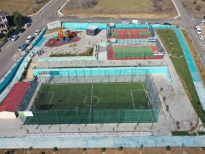 Üç Mahalleye Daha Spor Tesisleri Geliyor