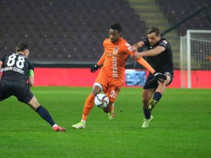 Ziraat Türkiye Kupası: A. Hatayspor: 0 - Antalyaspor: 0 (İ̇lk Yarı)