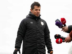 Emre Belözoğlu: “Rekabeti Arttıracak, Kaliteyi Yükseltecek Oyuncular”